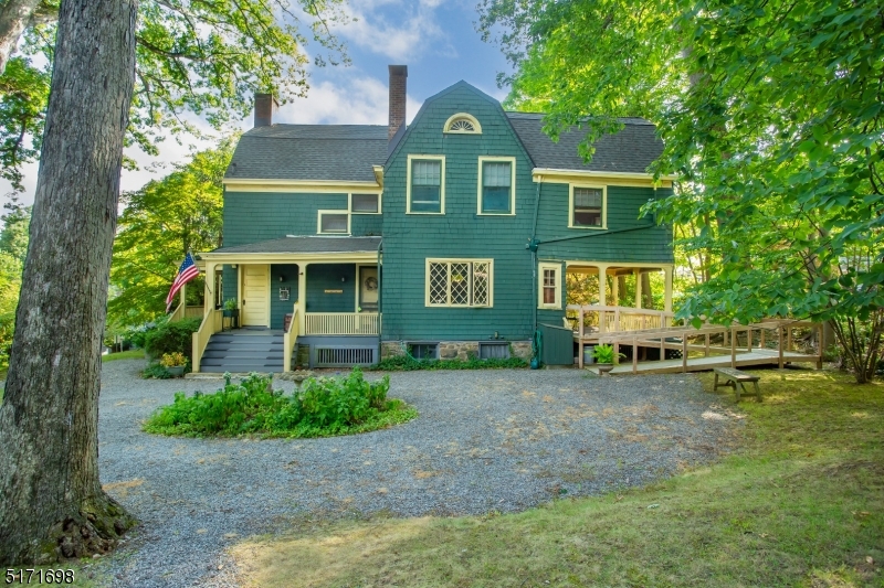 Mount Tabor - Residential