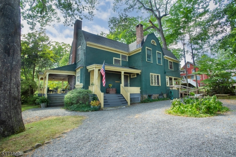 Mount Tabor - Residential