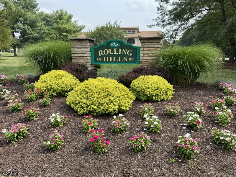 Rolling Hills - Residential