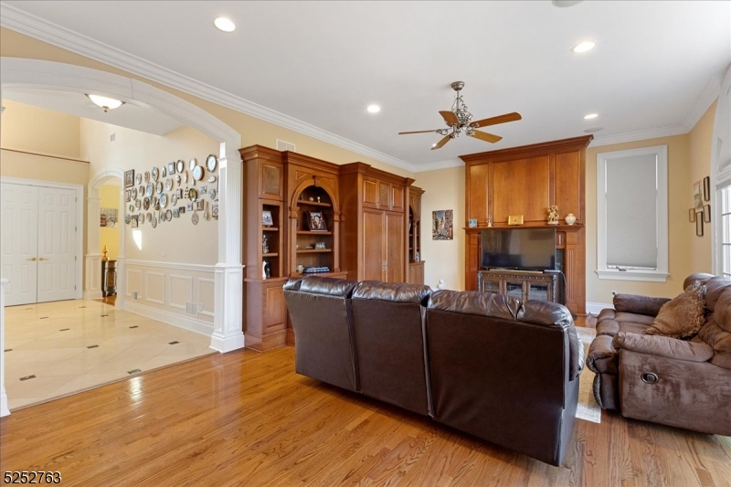 Valhalla Ridge - Residential