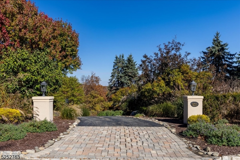 Valhalla Ridge - Residential