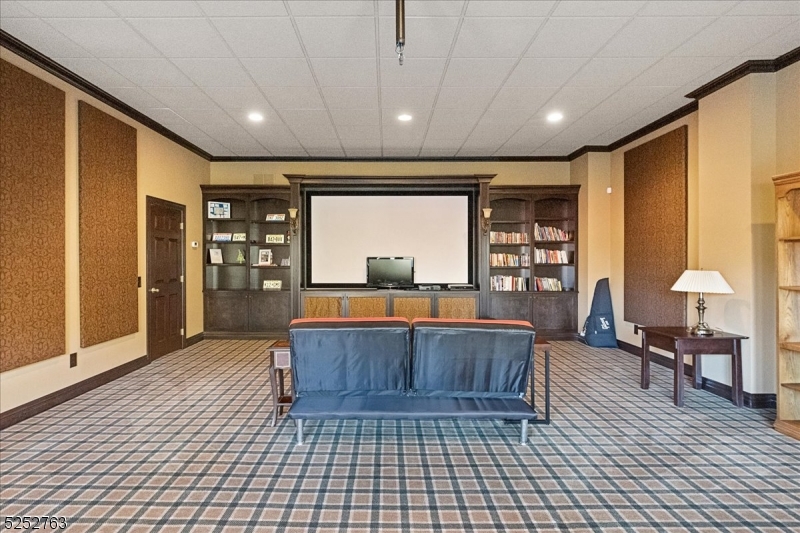 Valhalla Ridge - Residential