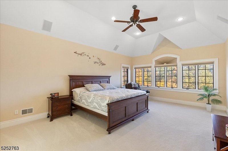 Valhalla Ridge - Residential