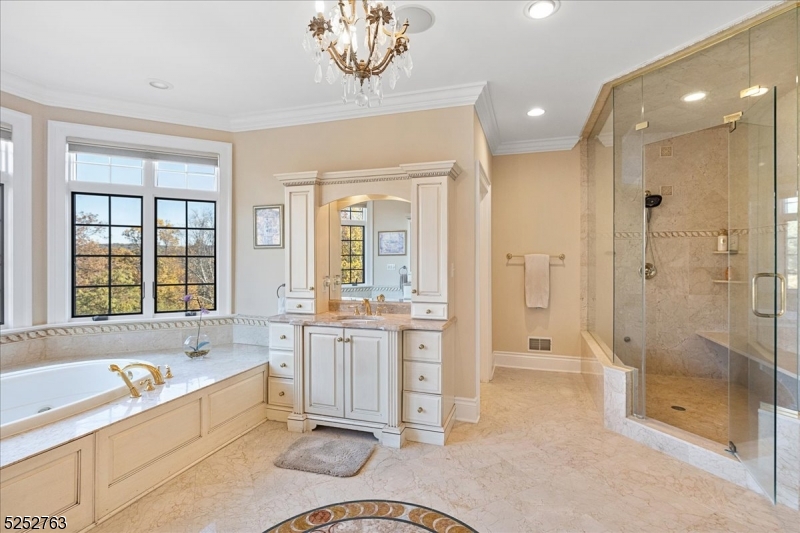 Valhalla Ridge - Residential