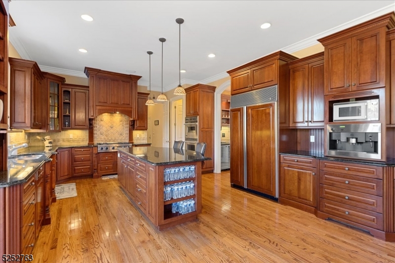 Valhalla Ridge - Residential