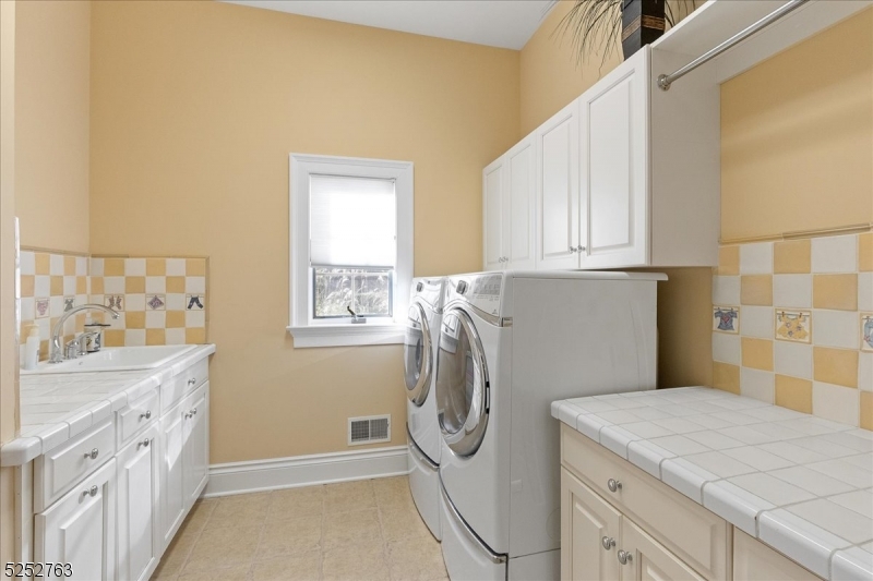 Valhalla Ridge - Residential