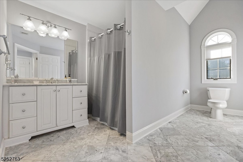 Valhalla Ridge - Residential