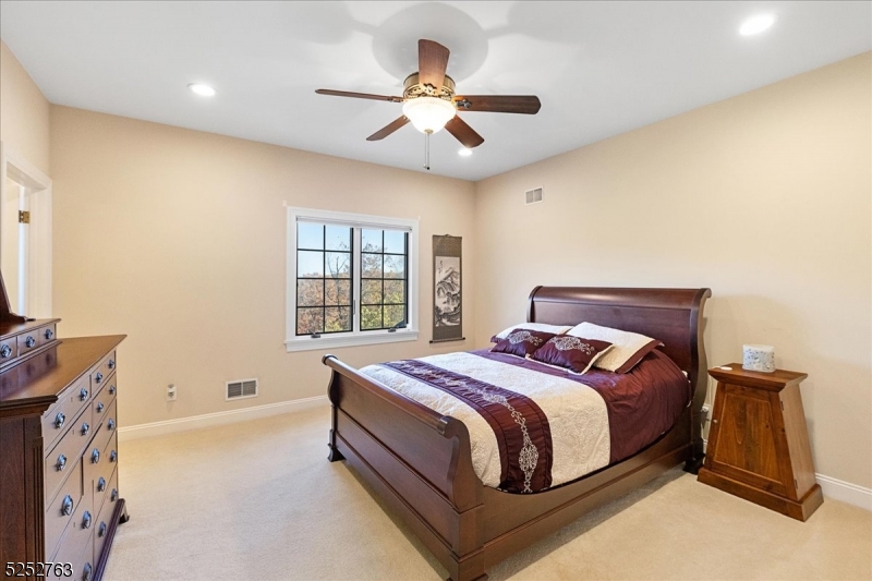 Valhalla Ridge - Residential