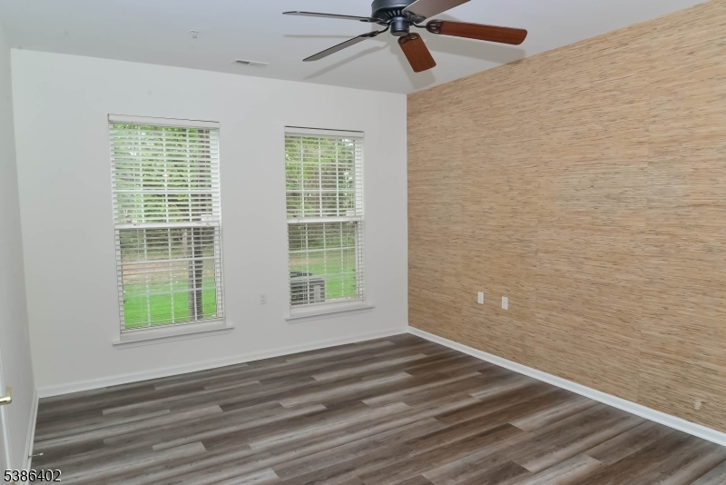 Renaissance at Raritan Val - Residential