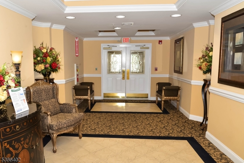 Renaissance at Raritan Val - Residential