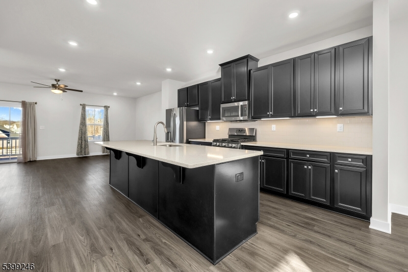 Mountain Ridge Estates - Residential