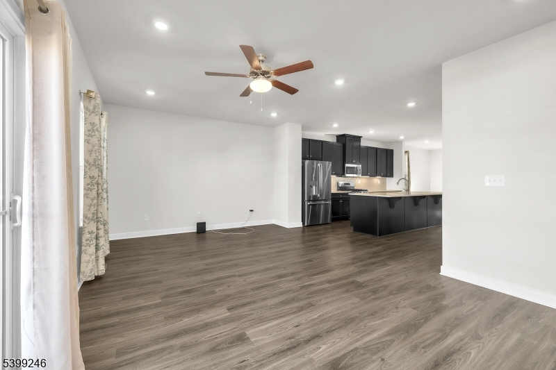 Mountain Ridge Estates - Residential