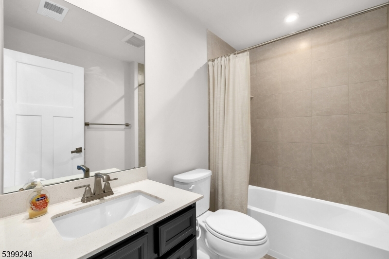 Mountain Ridge Estates - Residential