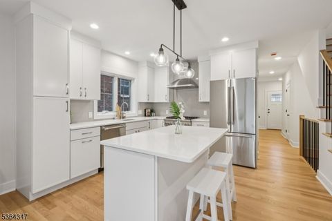 60 Church St, Millburn Twp., NJ 07041 - #: 3968865