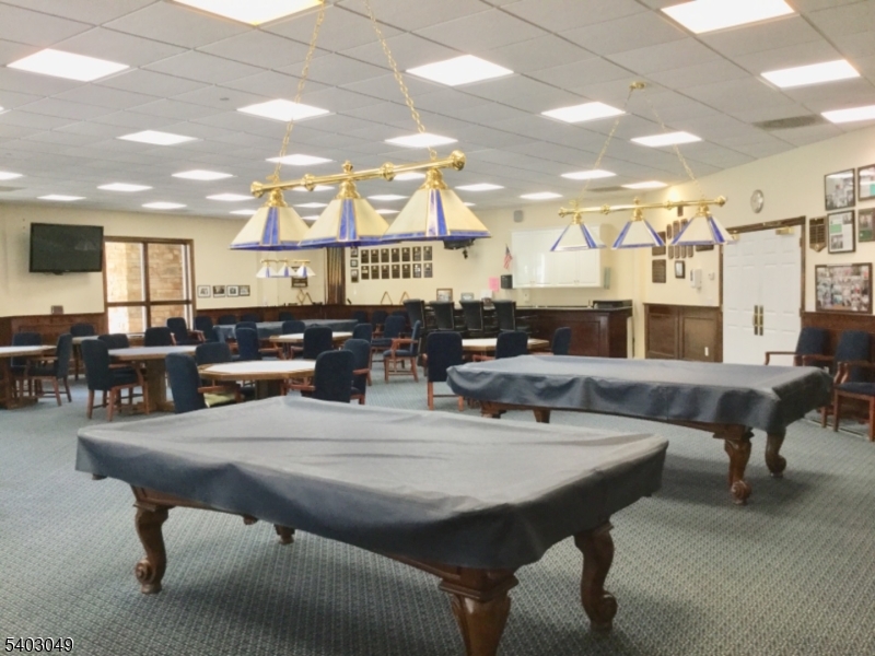 Fox Hills - Residential