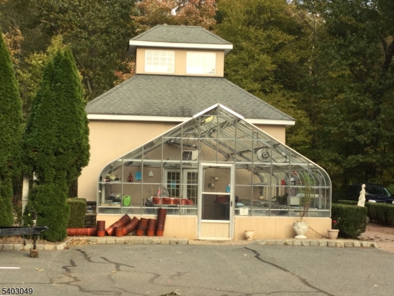 Fox Hills - Residential