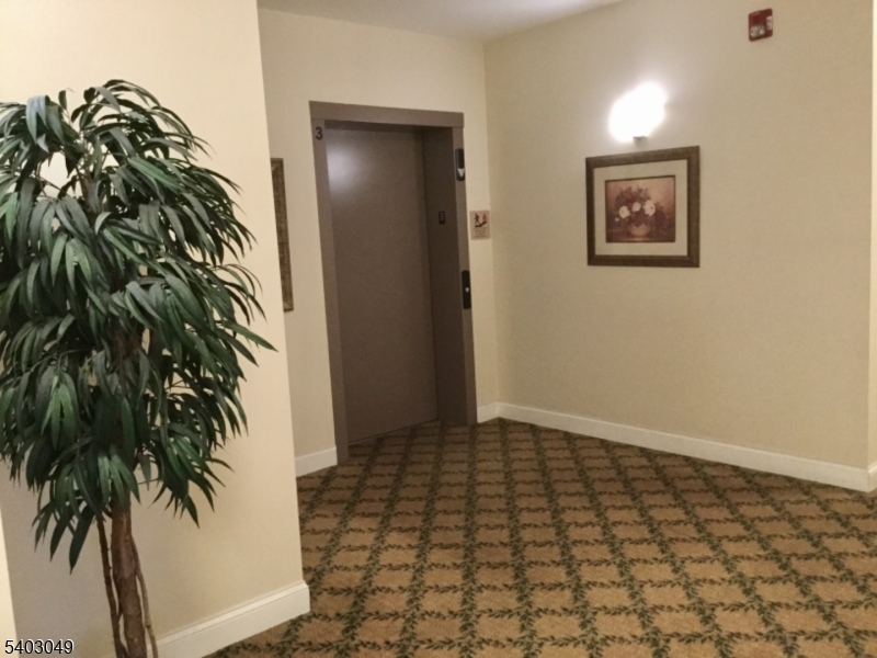 Fox Hills - Residential