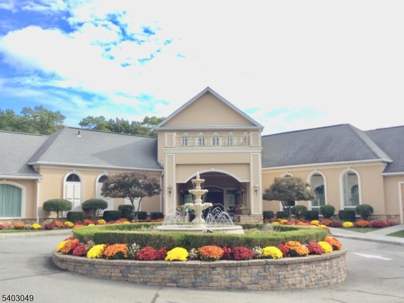 Fox Hills - Residential