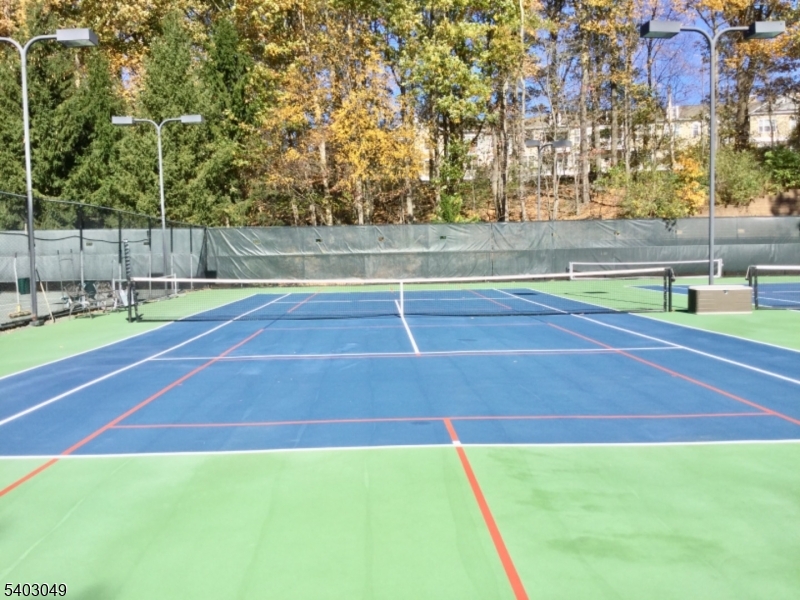 Fox Hills - Residential