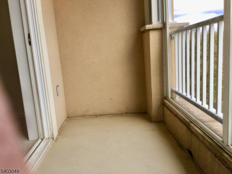 Fox Hills - Residential