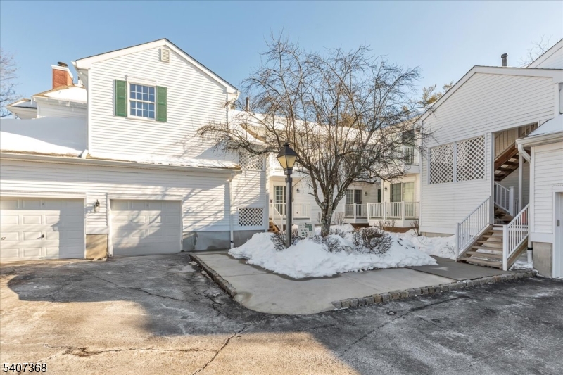 Spring Ridge - Residential