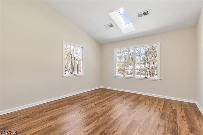 Spring Ridge - Residential