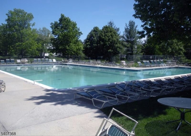 Spring Ridge - Residential