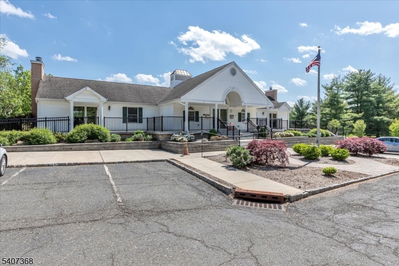 Spring Ridge - Residential