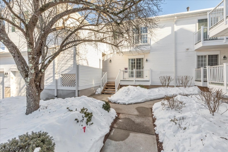 Spring Ridge - Residential