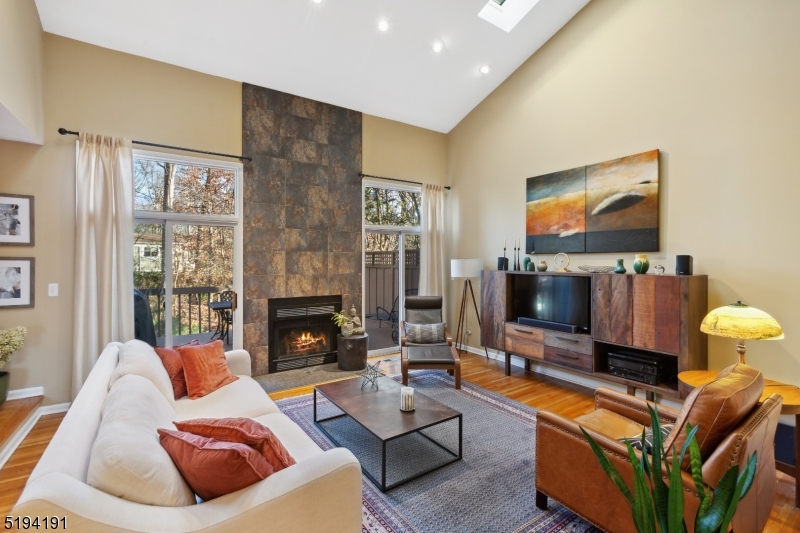 Pine Edge - Residential