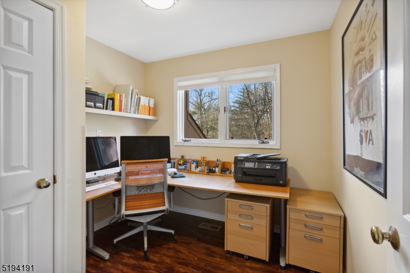 Pine Edge - Residential