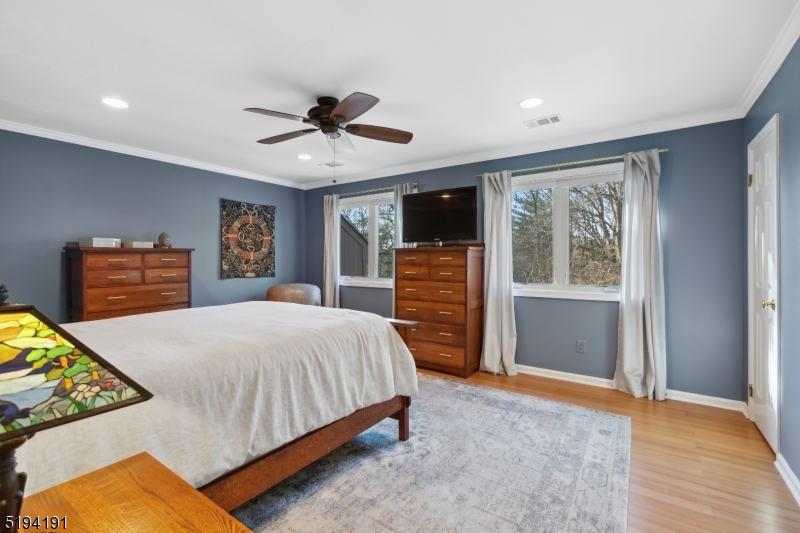 Pine Edge - Residential