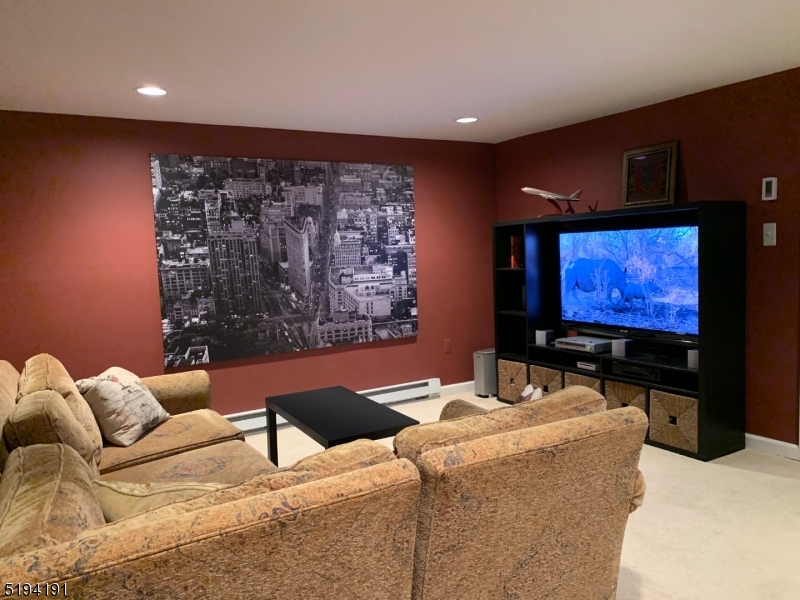 Pine Edge - Residential