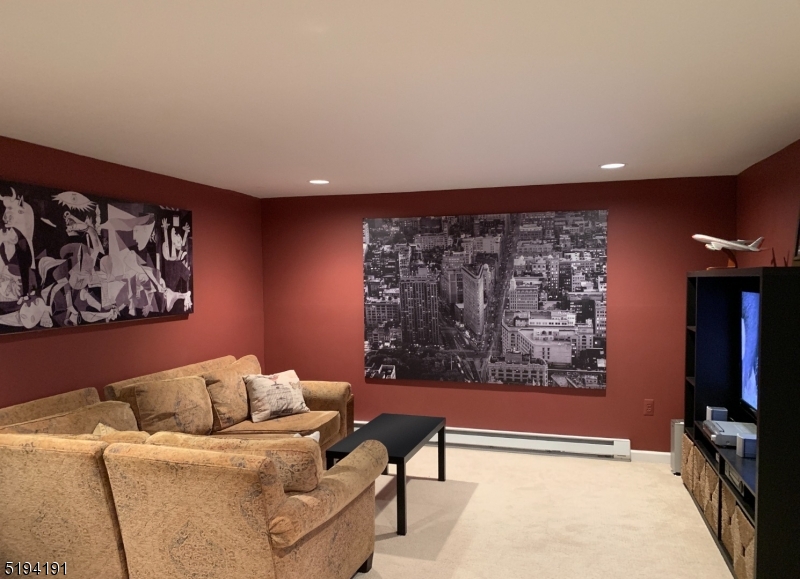 Pine Edge - Residential