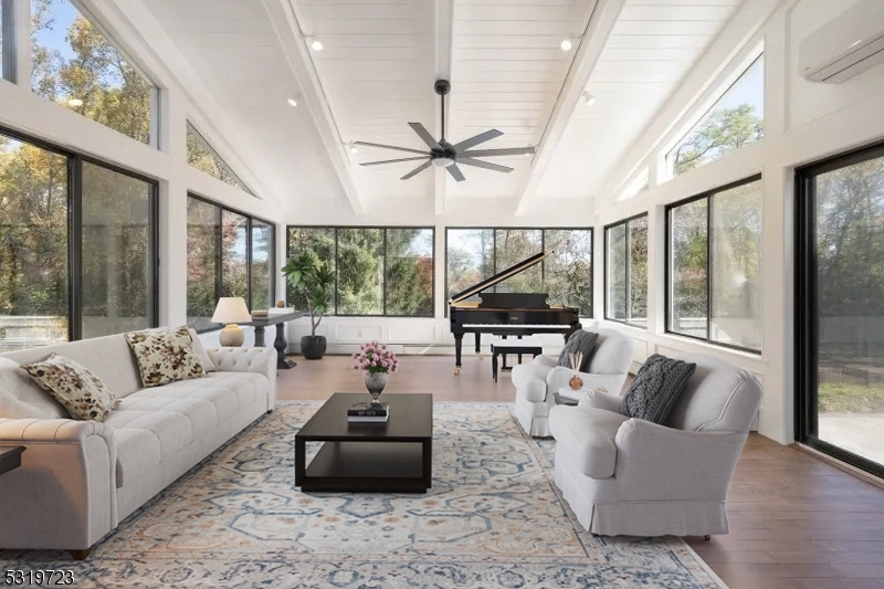 Colonial Drive - Residential