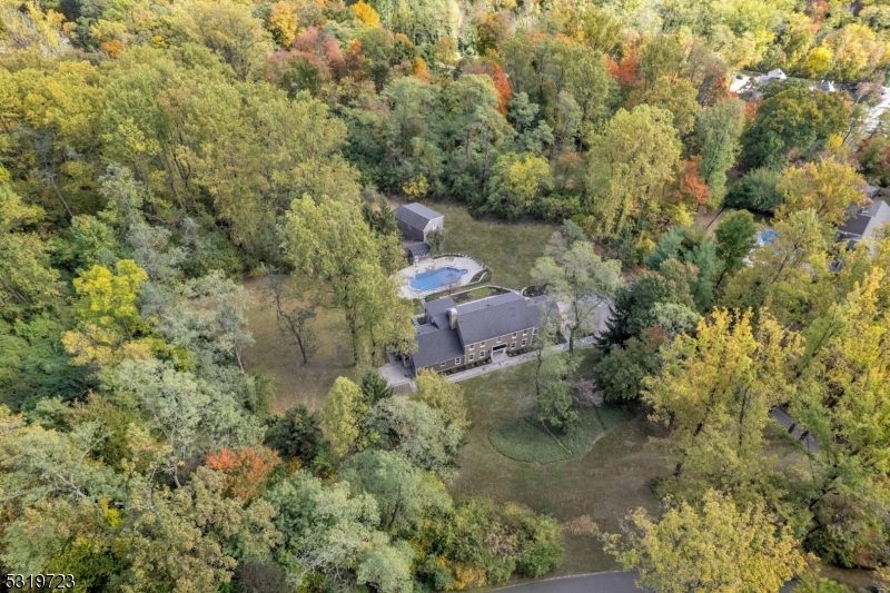 Colonial Drive - Residential