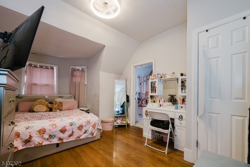 North Newark - Residential Income