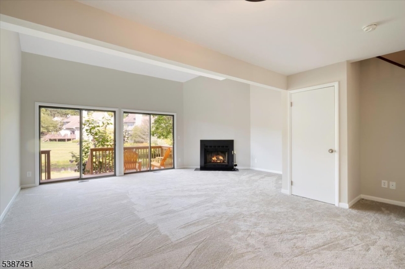 Hampton Commons - Residential