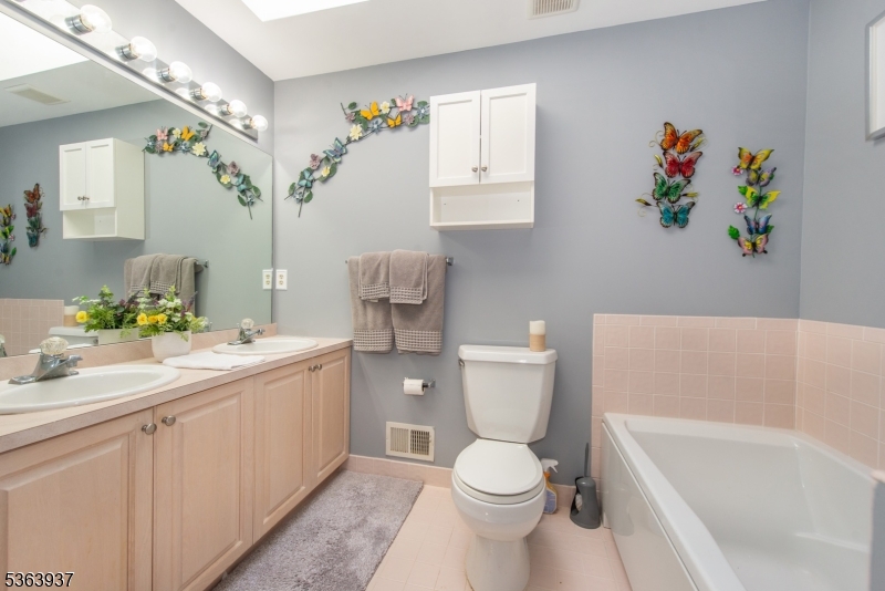 Seasons Glen - Residential