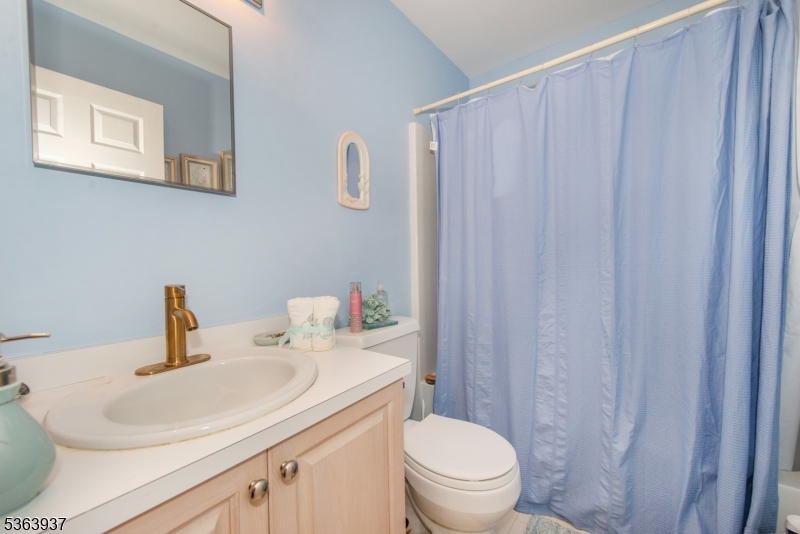 Seasons Glen - Residential