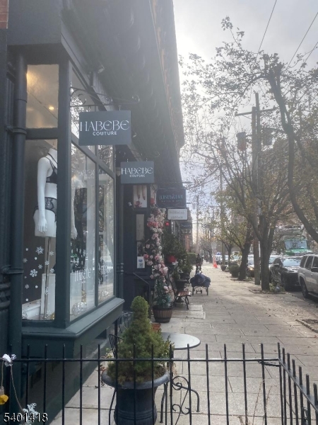 Downtown - Residential Lease