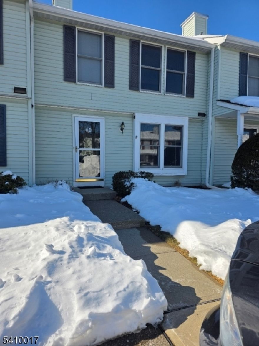 Welcome to Franklin Meadows!This beautifully renovated 2-bedroom, 2.5-bath town home  offers three levels of spacious living in the desirable Franklin Meadows community. Enjoy modern updates throughout, along with central air and heating for year-round comfort. The association provides access to a community pool and includes common area maintenance and garbage removal. Conveniently located near local amenities, schools, and major routes this home is move-in ready and waiting for its new tenant! Pets welcome credit and income requirements will be reviewed.