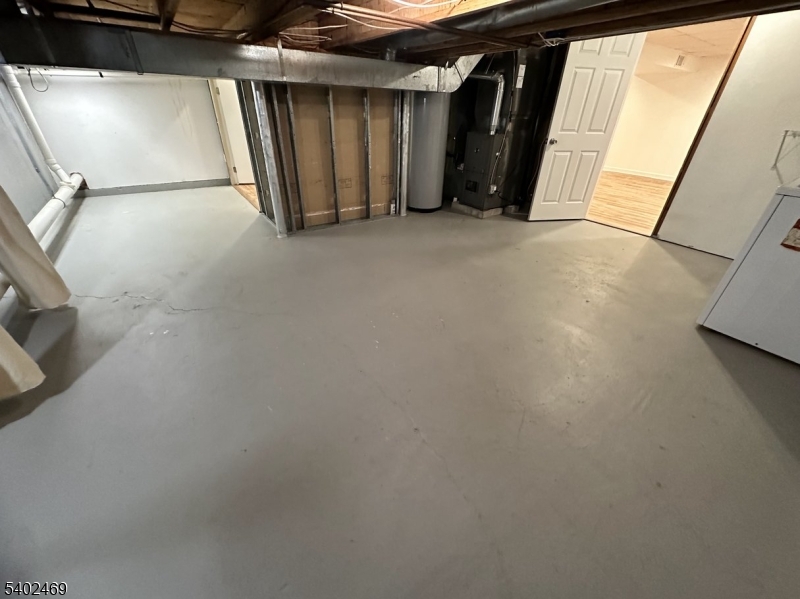 OAK HILL - Residential Lease