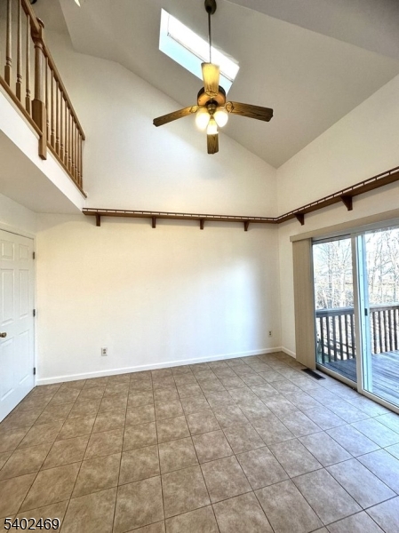 OAK HILL - Residential Lease