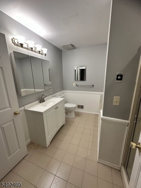 OAK HILL - Residential Lease