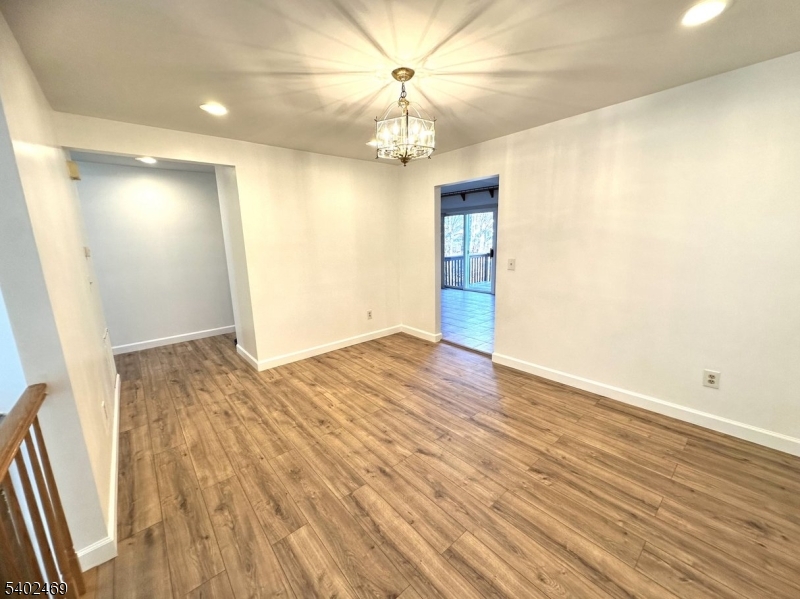 OAK HILL - Residential Lease