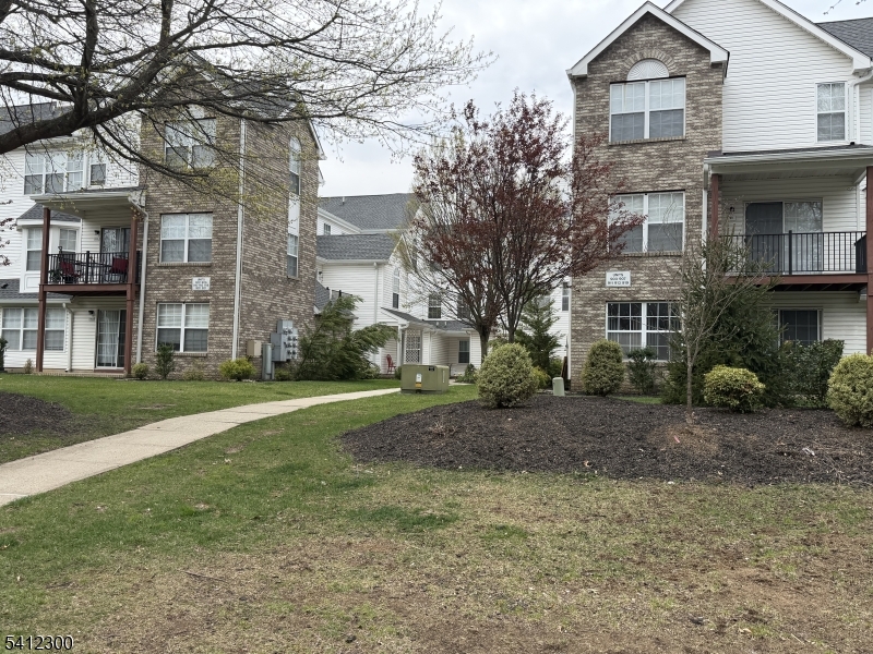 Renaissance I - Residential