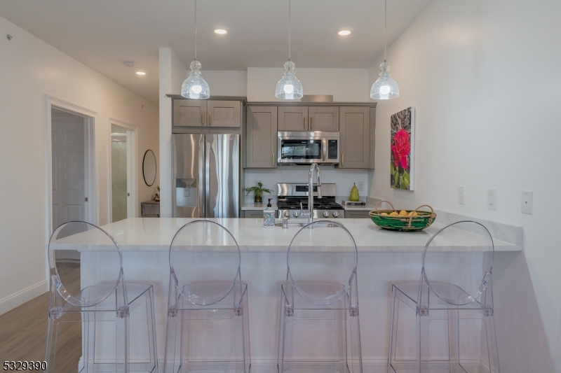 Barbara Anne Lofts - Residential Lease