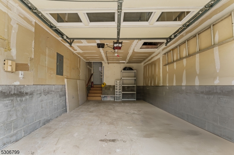 Photo 7 of 32 of 61 Rockcreek Ter townhome