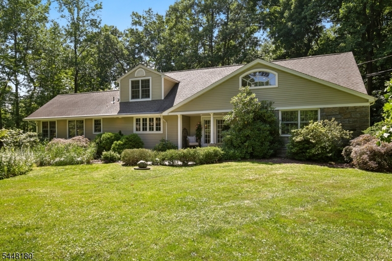 Photo 1 of 49 — 2 Jared Ct, Randolph Twp., NJ 07945